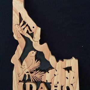 Handcrafted Wooden IDAHO State
Plaque - Custom State Wall Art - Great Gift!